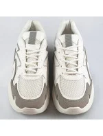 Biele dámske športové topánky na platforme (C1090)