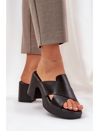 Lekkie Klapki Na Słupku Z Eko Skóry Czarne Kacaria