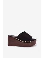 Dámské nazouváky na platformě se zlatými přezkami Eko semiš Černé Helivina