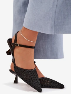 Sandále na podpätku model 225214 Vykročte štýlovo