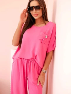 Dámska súprava z viskózy s ozdobným kvetom a širokými nohavicami - ružová