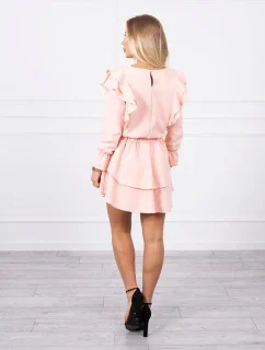 Šaty so zvislými volánmi svetlo púdrovo ružové