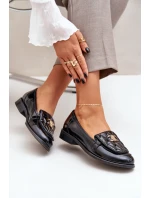 Skórzane Lakierowane Mokasyny Ze Złotą Ozdobą Laura Messi 2927 Czarne