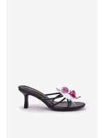 Klapki Damskie Na Szpilce Ze Sztucznym Kwiatem Czarne Reyi