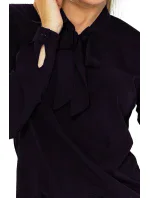 Čierna blúzka s viazaním model 4977360 Čierna blúzka s viazaním model 4977360