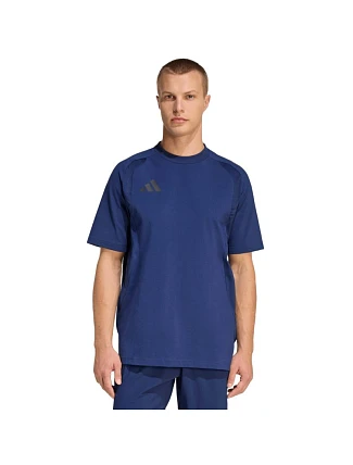 Pánske tričko adidas Tiro 26 Travel T-shirt navy blue KD1119 pánske Pánske tričko adidas Tiro 26 Travel T-shirt navy blue KD1119 pánske