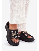 Piankowe Klapki Damskie Ze Złotymi Przypinkami Czarne Hortiana