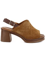 Dámske semišové kožené sandále na podpätku Vinceza 26-39995