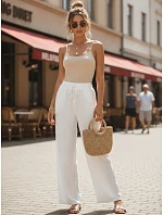 Dámske biele nohavice so širokými nohavicami FashionStreet UY3076 Dámske biele nohavice so širokými nohavicami FashionStreet UY3076