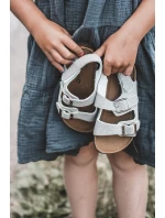 Sandałki Dziecięce Na Korkowej Platformie Zapinane Na Rzep Szare Rorria