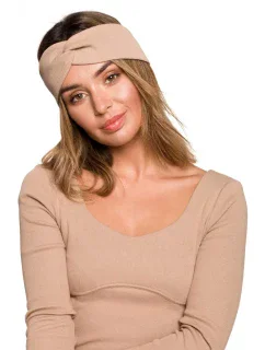 B216 Čelenka - orechová