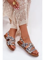 Sandały Damskie Na Płaskim Obcasie Ze Złotymi Ćwiekami Biało-Czarne Zanira