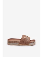 Klapki Damskie Na Platformie Ze Złotą Ozdobą I Brokatem Khaki Morisela