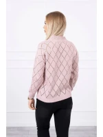 Sveter s polovičným rolákom a kosoštvorcovým vzorom púdrovo ružový