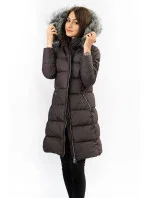 Dámska zimná prešívaná bunda v baklažánovej farbe (7701) Dámska zimná prešívaná bunda v baklažánovej farbe (7701)