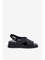 Lakierowane Sandały Damskie Na Koturnie Z Eko Skóry Czarne Quilara