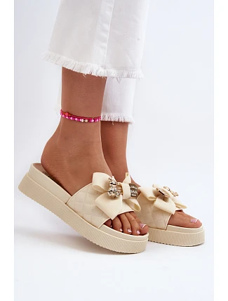 Šľapky na platforme, model 229724 Step in style Šľapky na platforme, model 229724 Step in style