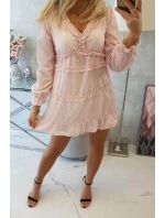 Šaty s ozdobnými volánikmi púdrovo ružové