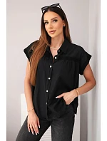 Dámska bavlnená košeľová blúzka s čipkou a krátkymi rukávmi čierna Dámska bavlnená košeľová blúzka s čipkou a krátkymi rukávmi čierna