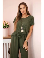Viskózový set plisovaná blúzka + nohavice khaki Viskózový set plisovaná blúzka + nohavice khaki