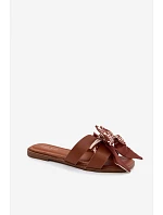 Dámske topánky na nízkom podpätku s mašľou Camel Caprissa Dámske topánky na nízkom podpätku s mašľou Camel Caprissa
