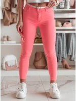 Dámske úzke nohavice s opaskom VIVASKIN svetlo ružová FashionStreet UY2468 Dámske úzke nohavice s opaskom VIVASKIN svetlo ružová FashionStreet UY2468