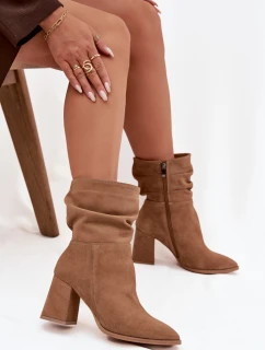 Topánky na podpätku model 220195 Step in style