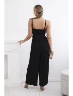 Skladaný overal s ramienkami čierny Skladaný overal s ramienkami čierny