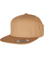 Flexfit 6089PS 6-panelová snapbacková čiapka s držiakom na pero 55.89PS, okrová Flexfit 6089PS 6-panelová snapbacková čiapka s držiakom na pero 55.89PS, okrová