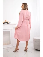 Šaty s viazaným plisovaným lemom tmavo púdrovo ružové