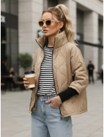 Dámska prešívaná prechodná bunda v ťavej farbe FashionStreet TY5543 Dámska prešívaná prechodná bunda v ťavej farbe FashionStreet TY5543