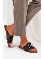 Klapki Na Płaskiej Podeszwie Z Ozdobną Kokardką Czarne Deonelis