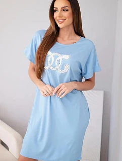 Dámske viskózové šaty s krátkymi rukávmi a ozdobnou potlačou modrej farby
