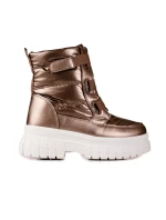 Praktické hnedé snehule na plochom podpätku pre ženy Praktické hnedé snehule na plochom podpätku pre ženy