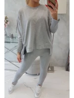 Súprava s oversize šedou blúzkou