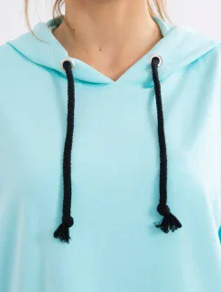 Šaty s kapucňou mätovej