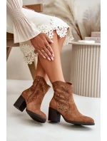 Členková obuv s čipkovaným zvrškom na podpätku, vyrobená z eko semišu, hnedá Nevishiia Členková obuv s čipkovaným zvrškom na podpätku, vyrobená z eko semišu, hnedá Nevishiia