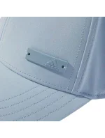 Ľahká bejzbalová čiapka adidas s kovovou nášivkou IY7770 Ľahká bejzbalová čiapka adidas s kovovou nášivkou IY7770