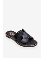 Zazoo 40326 Dámske žabky s ozdobnými výrezmi Black Zazoo 40326 Dámske žabky s ozdobnými výrezmi Black