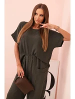 Viskózová blúzka + khaki nohavice