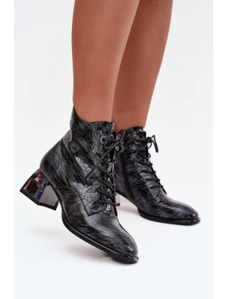 Lakierowane Botki Damskie Z Naturalnej Skóry Na Obcasie Z Kryształkami Artiker 57C0132 Szare