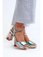 Sandále na podpätku model 196970 Krok vo veľkom štýle