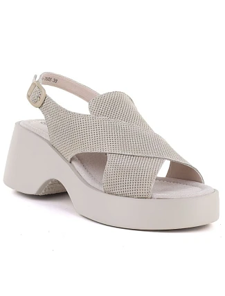 Dámske kožené sandále na platforme béžovej farby S.Barski 7005