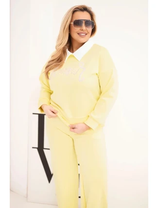 Dámska súprava nadmerných veľkostí so širokými nohavicami a golierom žltá Dámska súprava nadmerných veľkostí so širokými nohavicami a golierom žltá