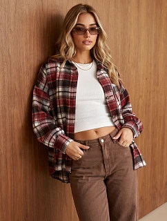 Dámska oversize flanelová košeľa s kockovaným vzorom v bordovej farbe FashionStreet DY0502