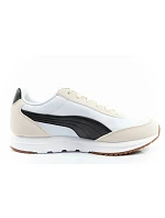 Topánky Mizuno WAVE MOMENTUM ELITE MID V1GA251739 42 1/2 Topánky Mizuno WAVE MOMENTUM ELITE MID V1GA251739 42 1/2
