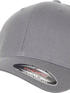 Flexfit 6477 6-panelová čiapka s kšiltom 55.6477 šedá