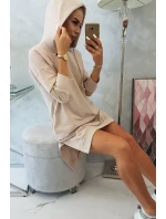 Šaty s kapucňou a dlhším chrbtom béžové