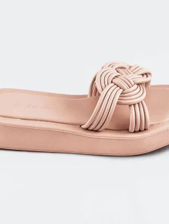 Béžové dámske šľapky s plochou podrážkou (CM-49)