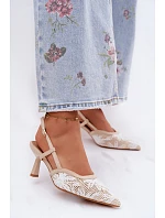 Sandály na podpatku s květinami Béžové Kelmira